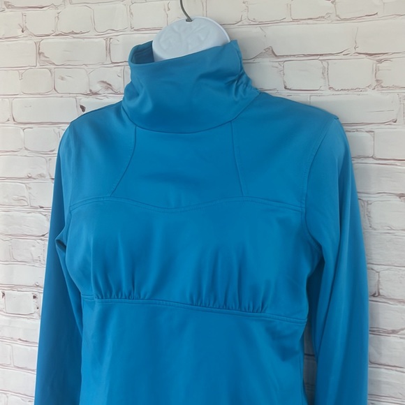 Athleta Tyrollean T neck yoga gym workout long sleeve shirt pullover medium - Picture 4 of 8
